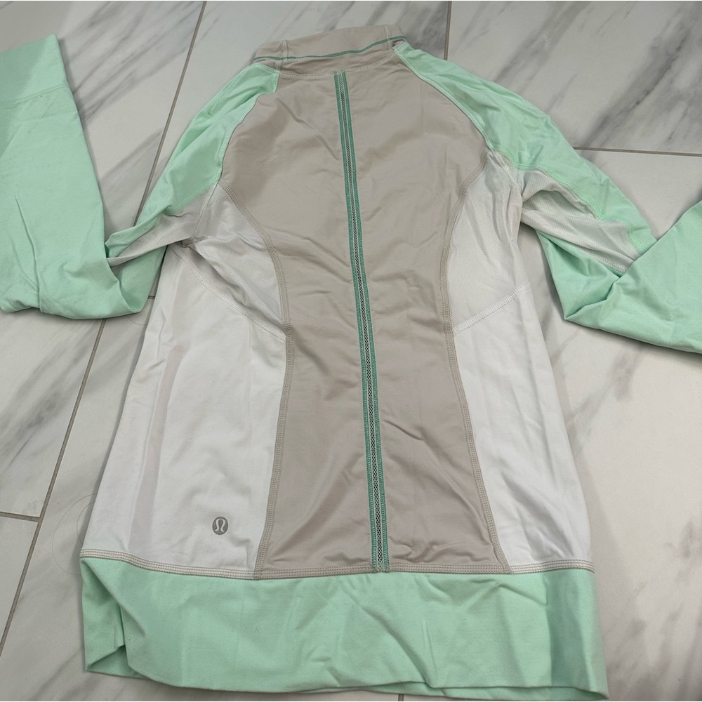 Lululemon Beach Runner Jacket - image 2